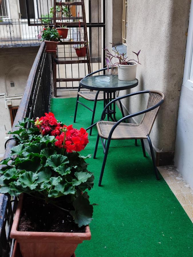 A Quiet Place In The Heart Of The City Budapest Exterior foto
